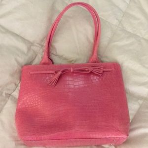 Talbot’s salmon handbag with short handles